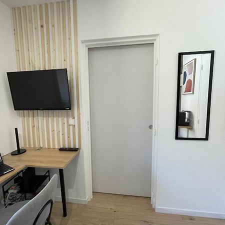 Studio - 19 โรชฟอต์อองแตร์ ภายนอก รูปภาพ